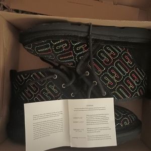 new uggs in box